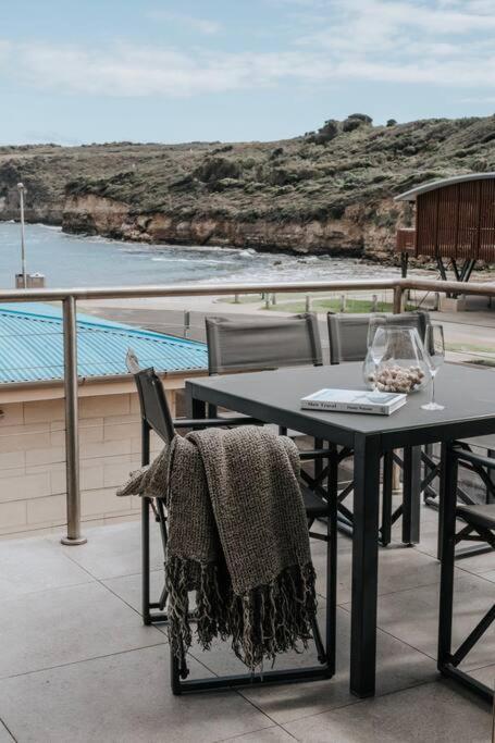 Surf Break At Bayview Villas Sea View 포트캠벨 외부 사진