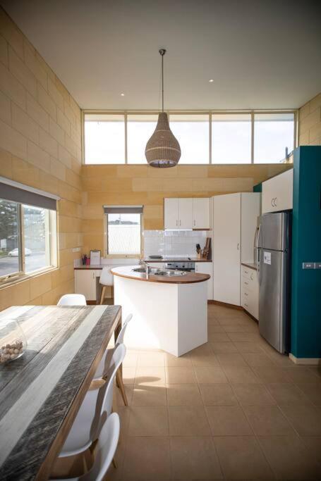Surf Break At Bayview Villas Sea View 포트캠벨 외부 사진